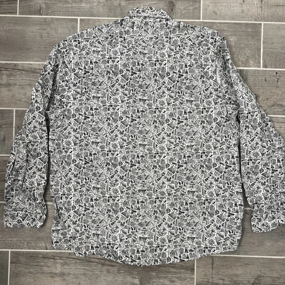 Men's Black and White Patterned Disney Shirt - Picture 6 of 6